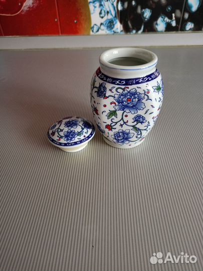 Вазочка чайная,сине-белый китайский фарфор