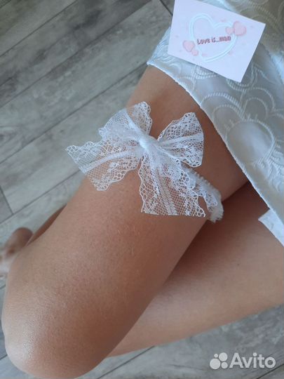 Подвязка на ногу