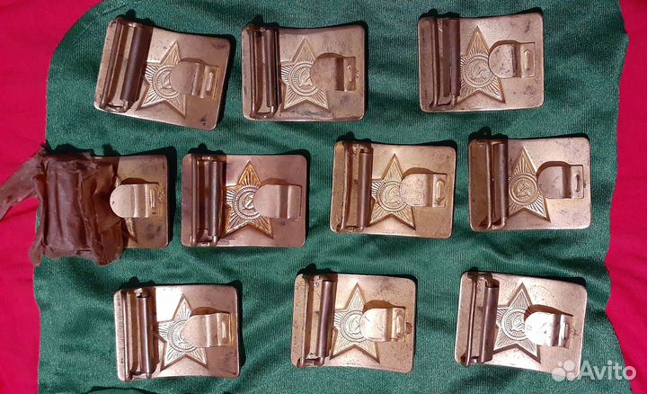 Панно Герб РСФСР,пряжка новая са,часы редкие-СССР