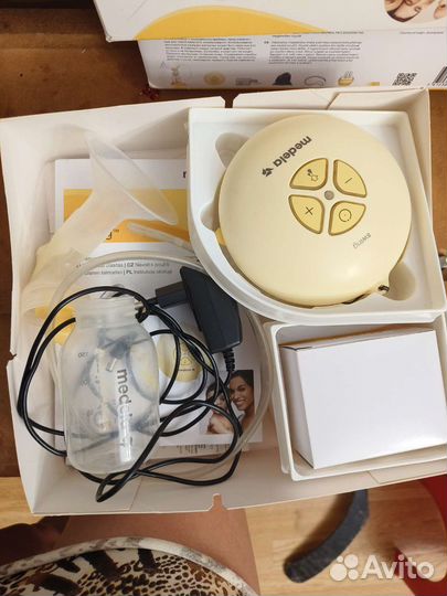 Молокоотсос medela swing электрический