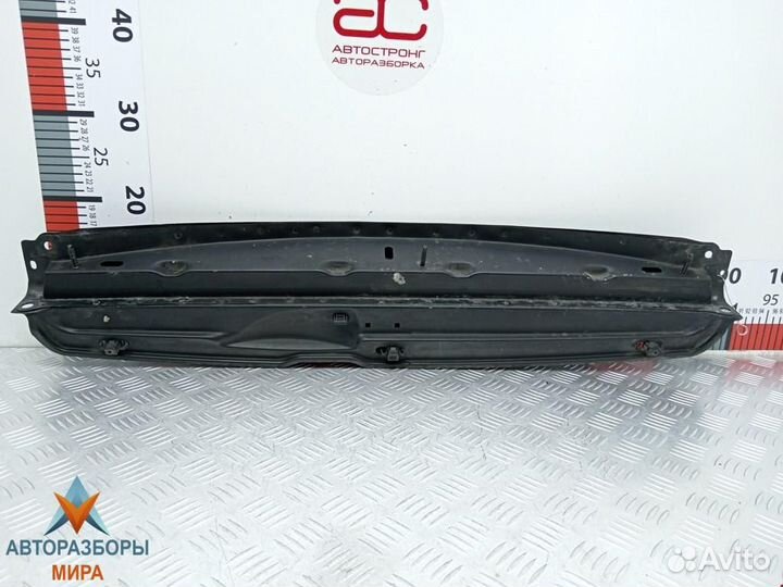 Рамка капота Citroen C3 Picasso 2002 7106A6