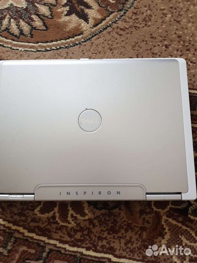 Ноутбук Dell Inspiron
