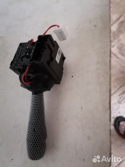 Подрулевой переключатель