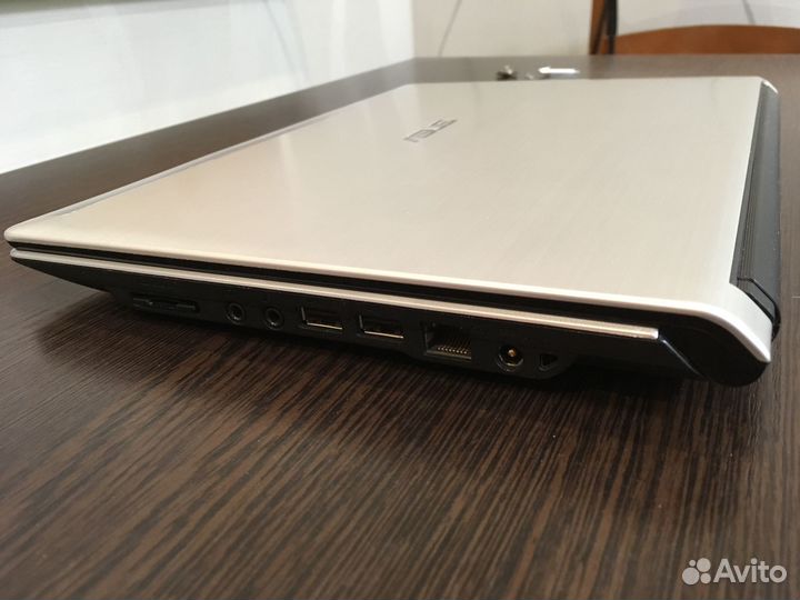 Ультрабук Asus UL30A