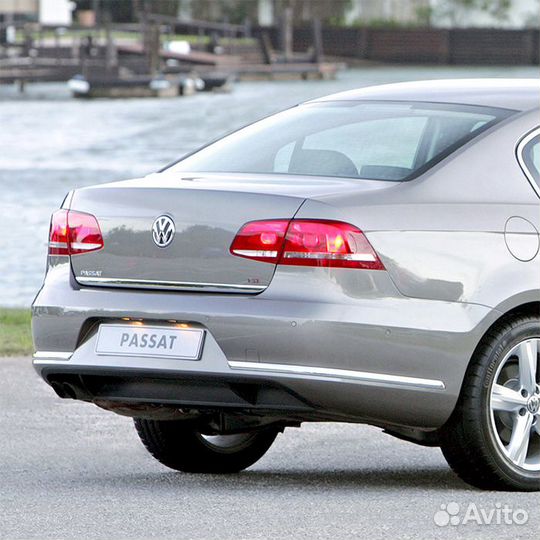 Бампер задний в цвет Volkswagen Passat B7