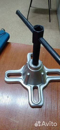 Съемник ступицы/полуоси, King Tools Тайвань