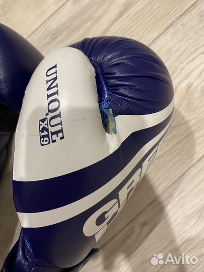 Боксерские перчатки 16 oz бу
