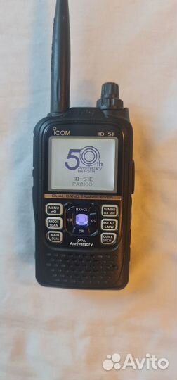 Рация Icom ID-51