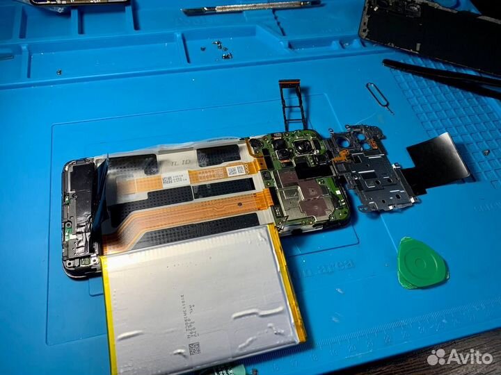 Выездной ремонт телефонов iPhone, Android