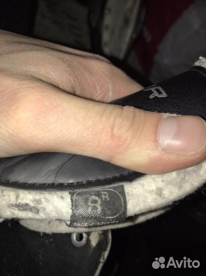 Коньки хоккейные