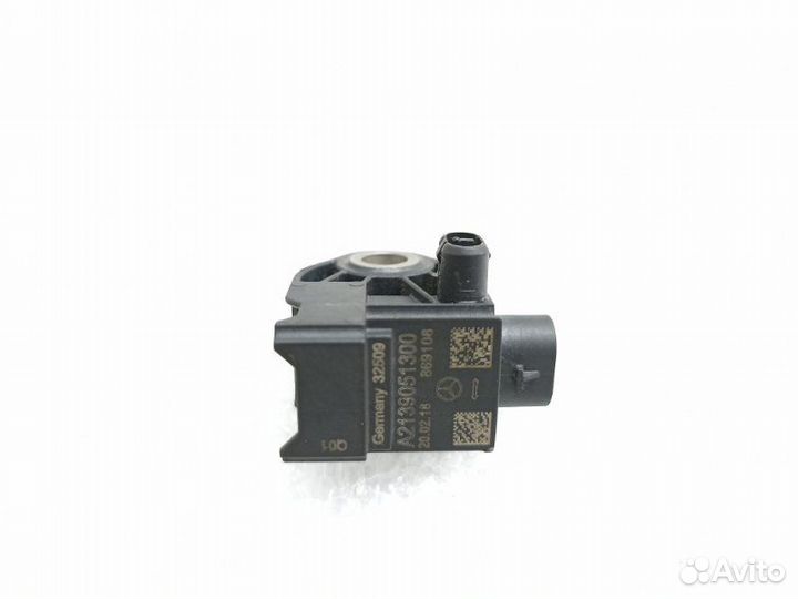 Датчик удара передний Mercedes-Benz Glc-Class W253