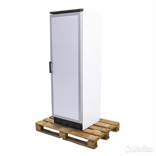 Холодильный шкаф Vestfrost FKG 371