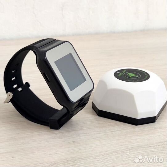 Часы официанту для вызова повором на кухню