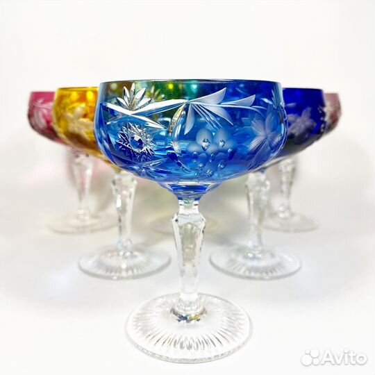 Хрустальные креманки для шампанского виноград