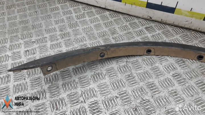 Молдинг переднего левого крыла BMW X3 E83 2005