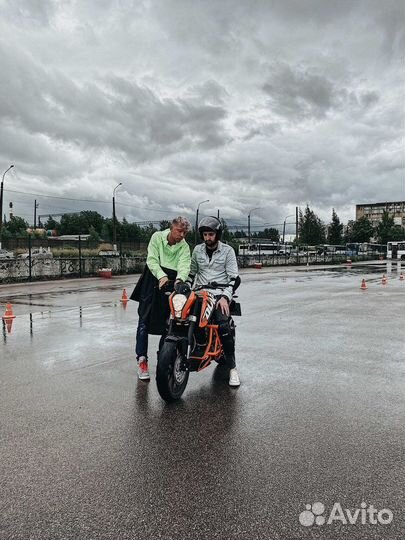 Пробное занятие на мотоцикле у лучшего тренера