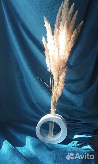 Ваза для цветов гипсовая