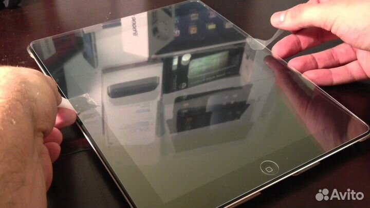 Защитное стекло на Apple iPad 2/3/4 (прозрачное)