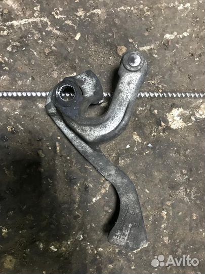 Рычаг выбора передач Volkswagen Polo