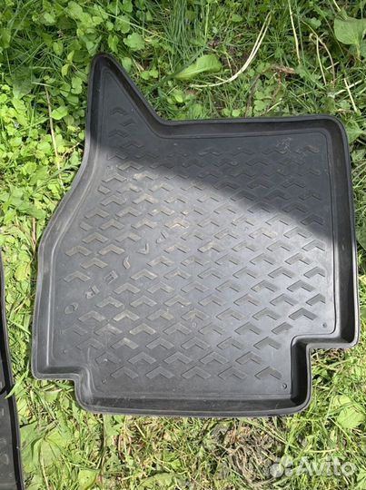 Автомобильные коврики