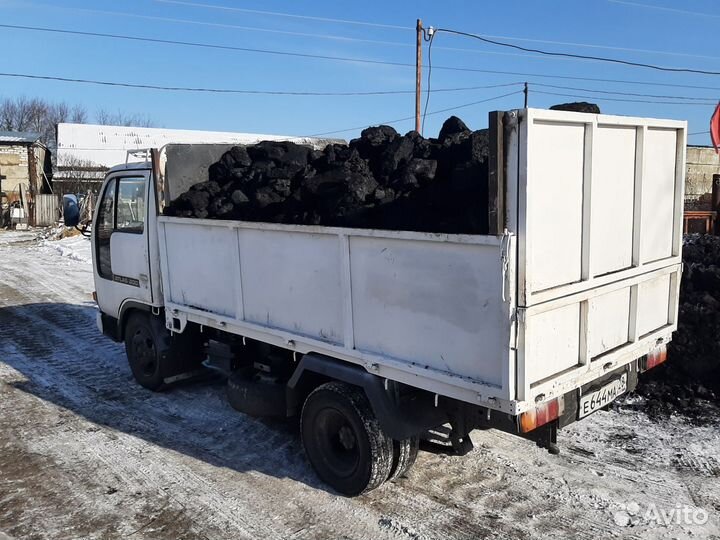 Продам уголь 4.5 тонны