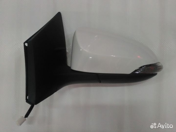 Зеркало левое заднего вида на Королла 2013-2016