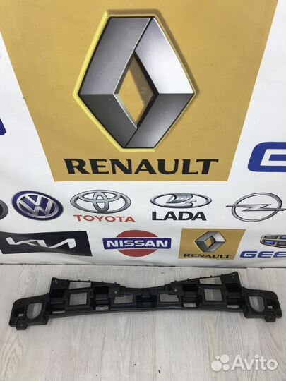 Усилитель перед бампера Hyundai solaris