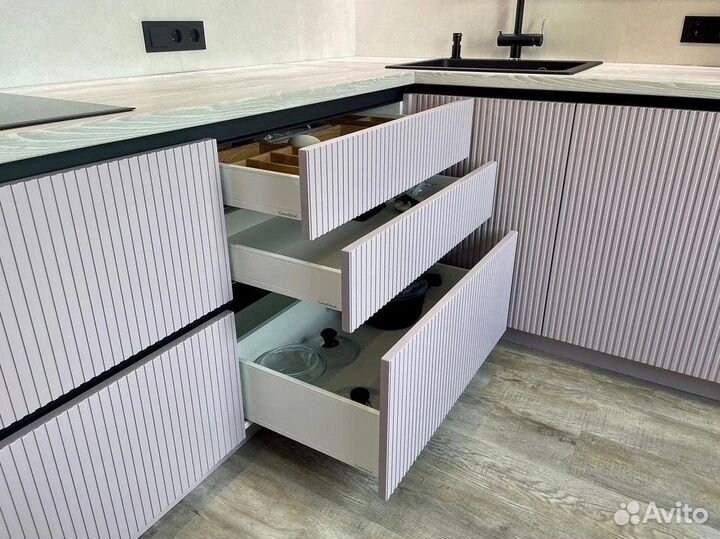 Кухни на заказ / Кухня прямая