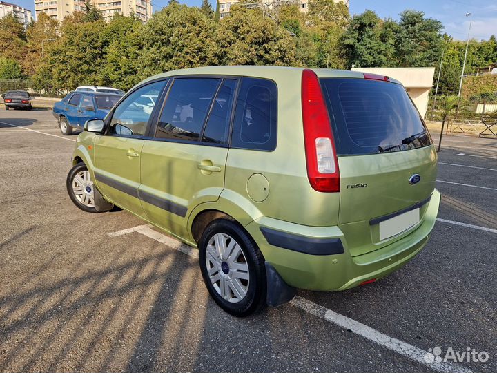 Ford Fusion, 2007
