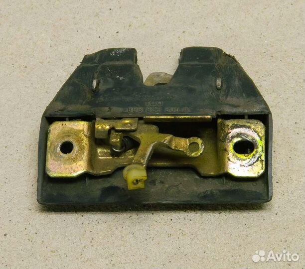 Замок багажника Audi 80 B3