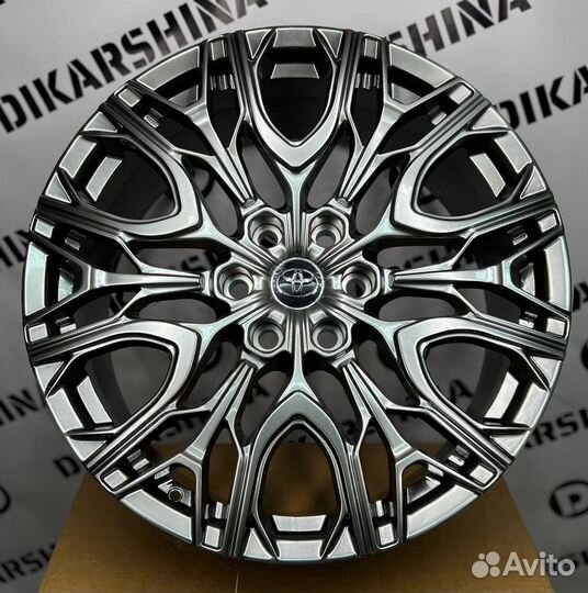 Кованые диски на Lexus Лексус LX600 R22