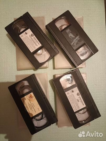 Видеокассеты с фильмами