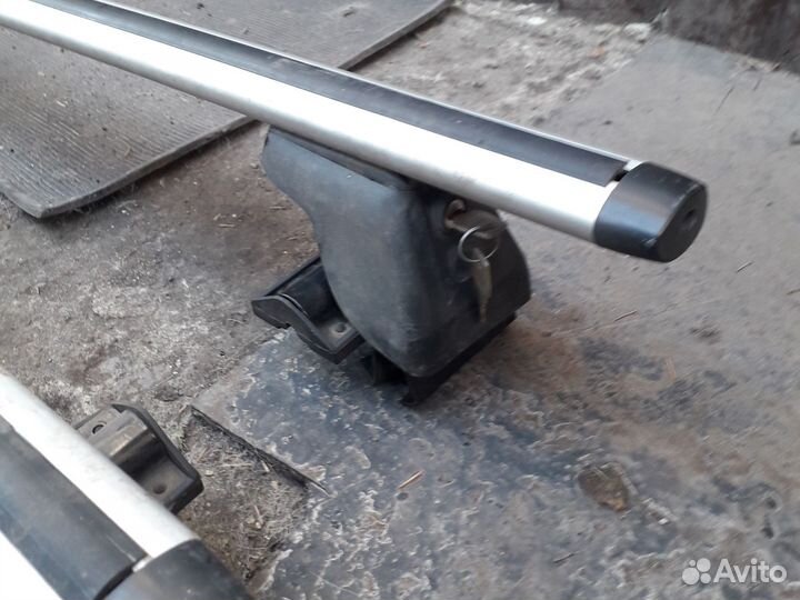 Багажник на рейлинги