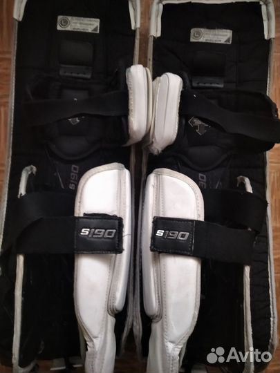 Вратарские щитки bauer