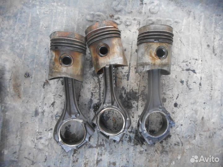 Поршень с шатуном ямз-238