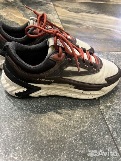 Кроссовки Demix 38