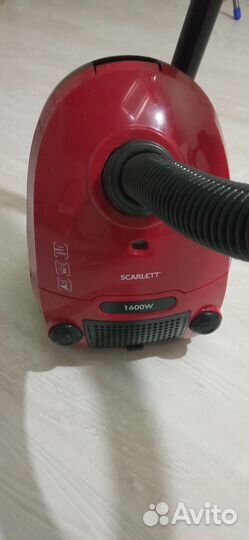 Пылесос scarlett