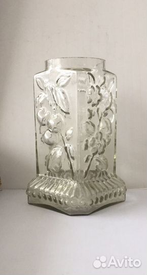 Старинные чайницы, керосиновые лампы