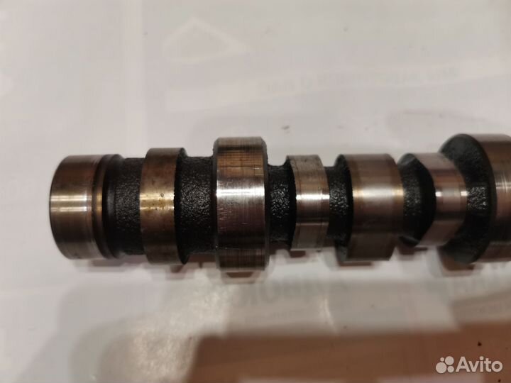 Распредвал mitsubishi Lancer 9