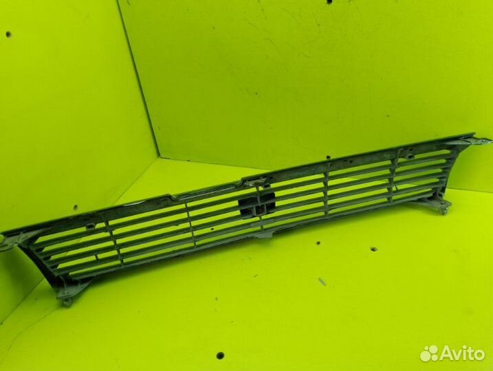 Решетка радиатора Toyota Corona AT170 5AF 1990