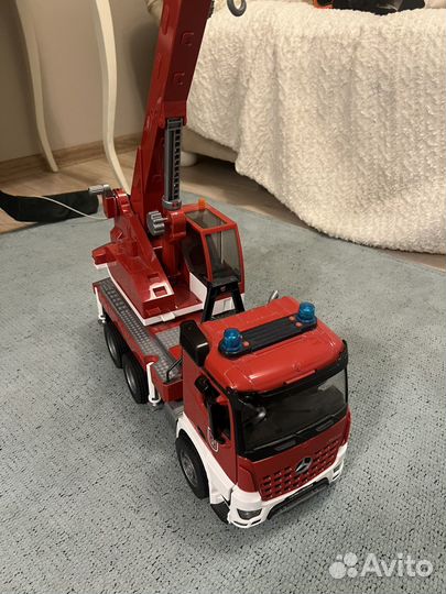 Автокран bruder