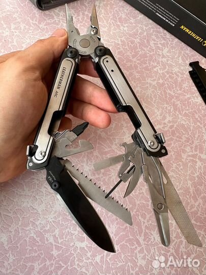 Mультитул Leatherman ARC