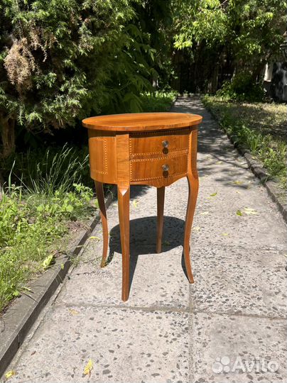 Антикварный Столик/ Консоль/Тумба