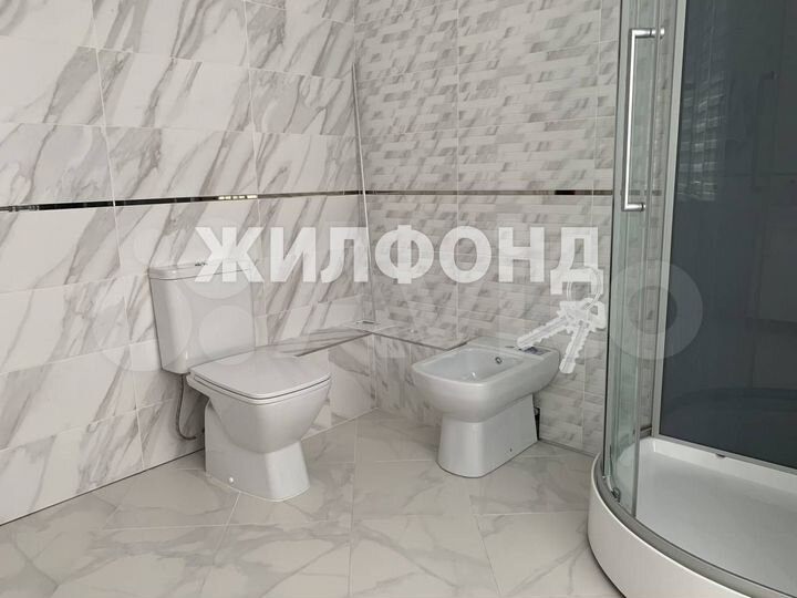 Дом 131 м² на участке 4,6 сот.