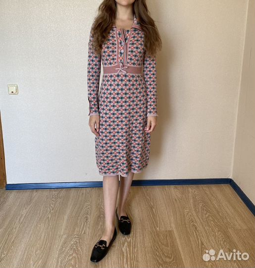 Женское платье S (теплое)