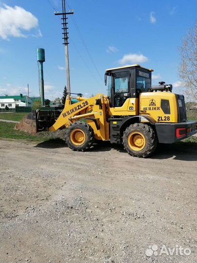 Фронтальный погрузчик builder