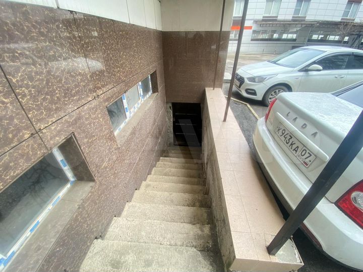 Продам помещение свободного назначения, 338 м²