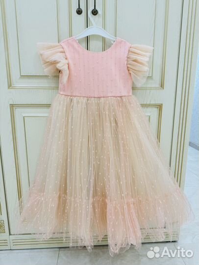 Платье праздничное