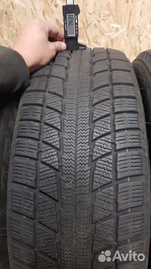 Triangle TR777 225/60 R17