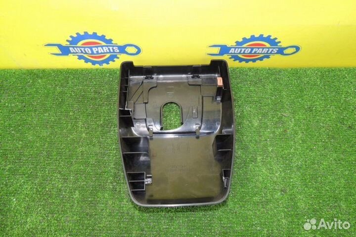 Крышка камеры Toyota Alphard AYH30W 2015